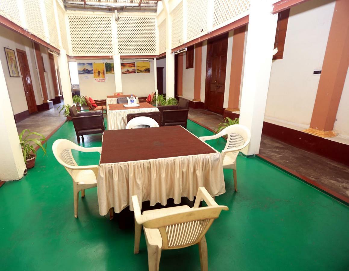 Ymca Seacom Inn Kalküta Dış mekan fotoğraf